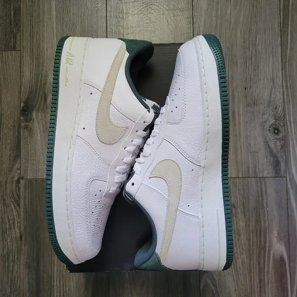 Nike Air Force 1 Low White / Forrest Green - Picture 2 of 5